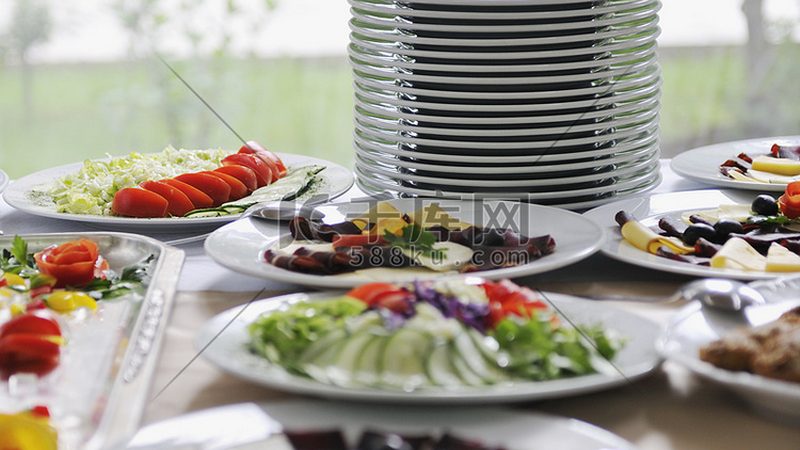 狗狗专用饼干，如何挑选最合适的那一款？**