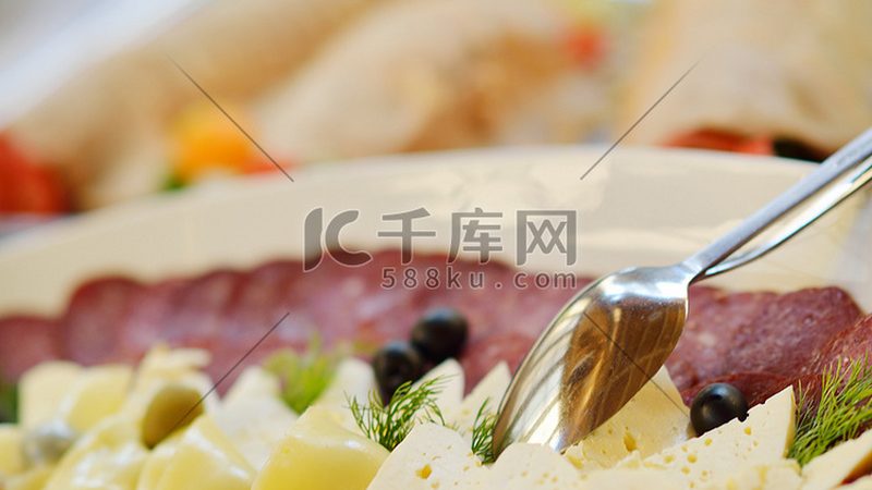 餐饮加盟代理，如何挑选优质合作伙伴？**